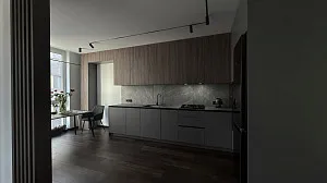 Эффектный и молодежный дизайн кухни-студии